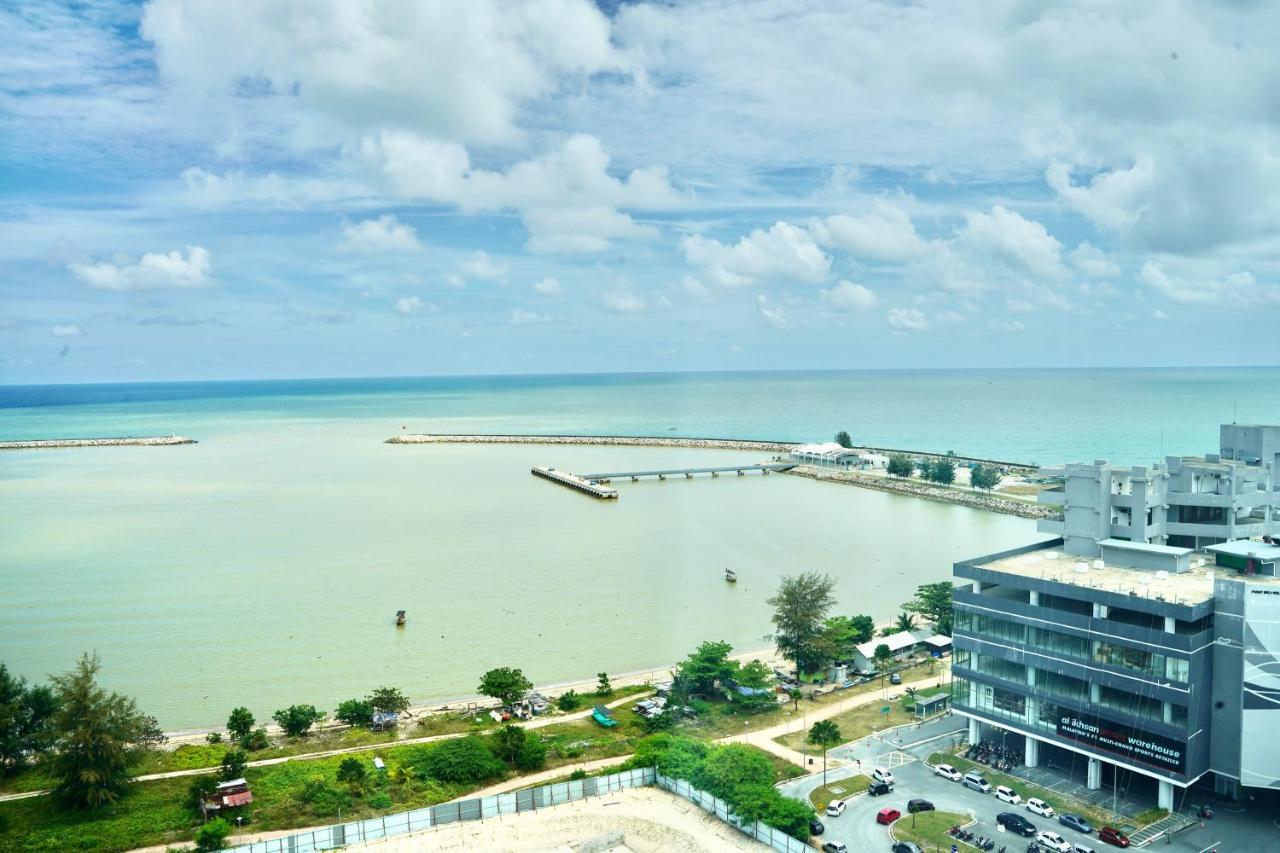 Casa Callisto Homestay - New Seaview With Pool 3Br Apartment Ladang Tanjung Kuala Terengganu Exterior foto